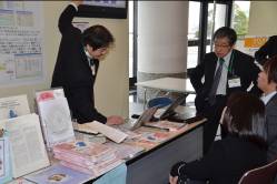 第26回日本環境感染学会総会における職業感染制御研究会展示ブース写真2